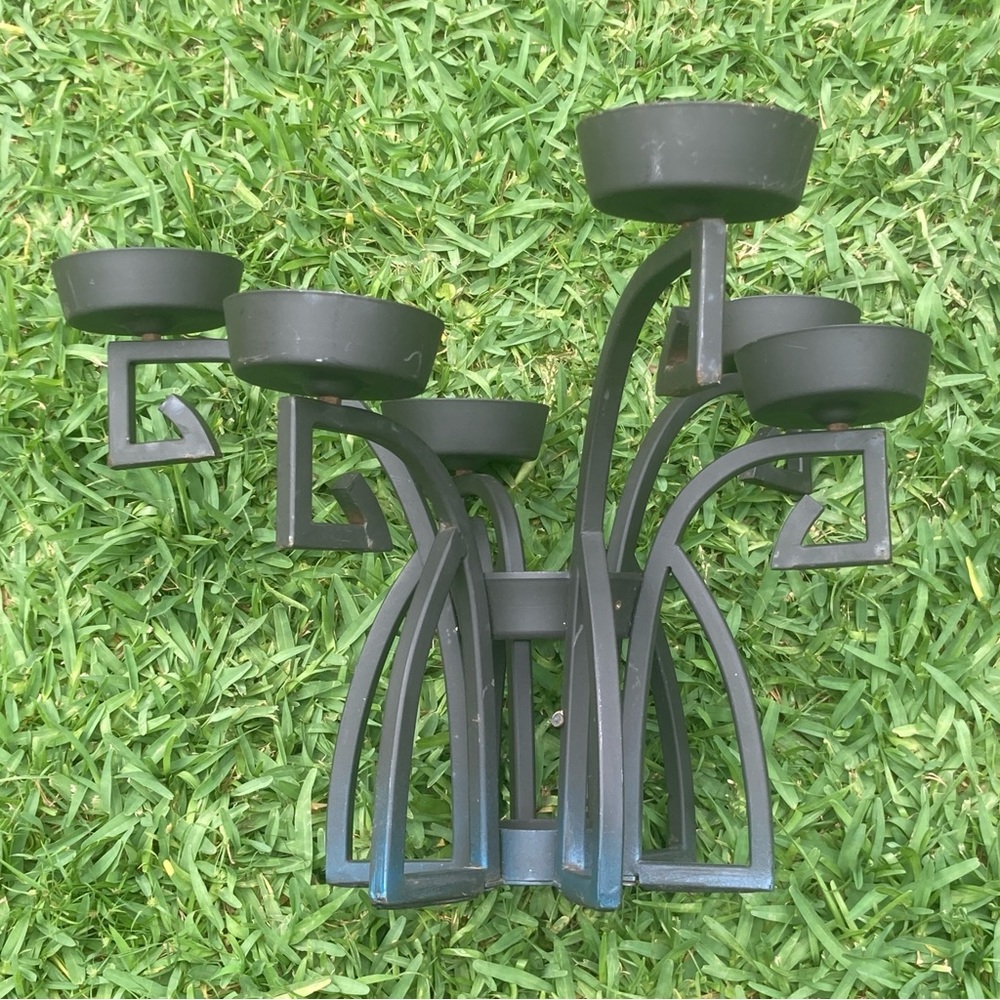 Patio Umbrella Centerpiece - Picture 7 of 7